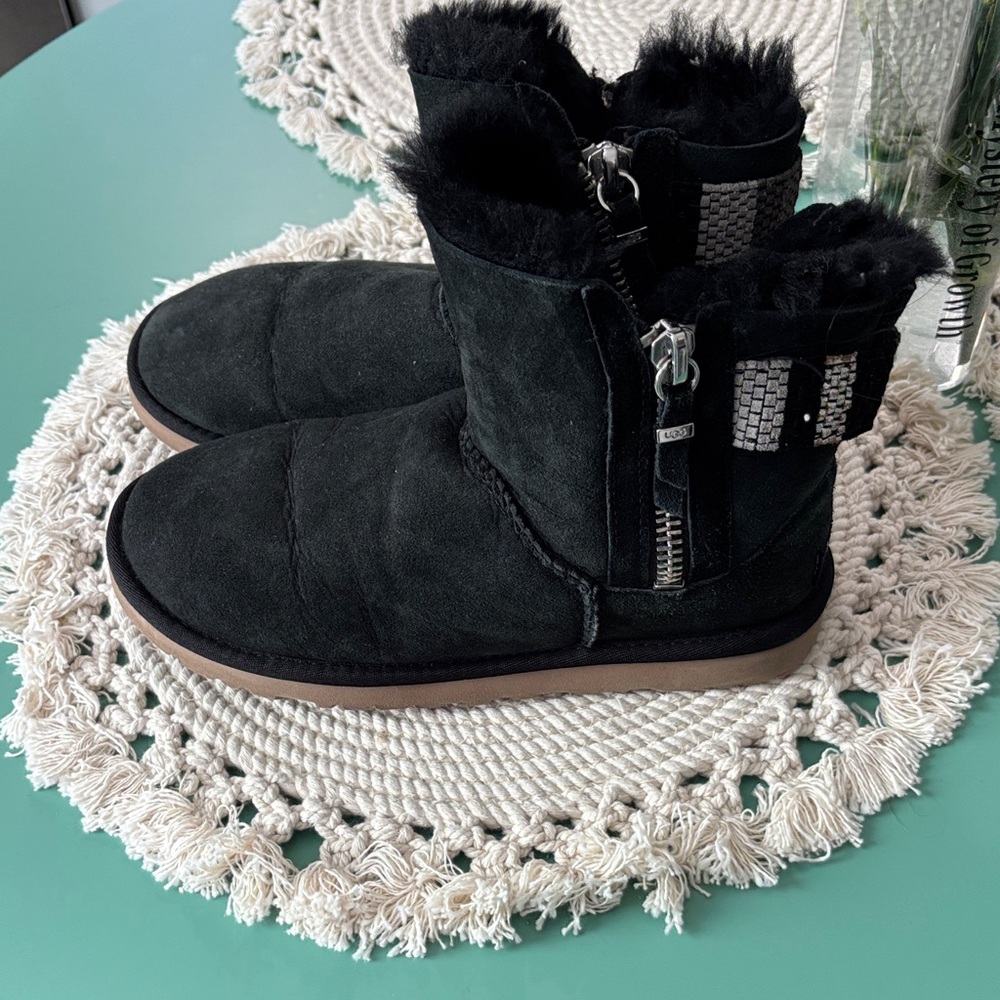 UGG Black Winter Boots with Fur and Buckle
